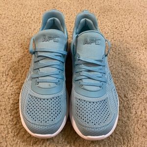 APL running shoes